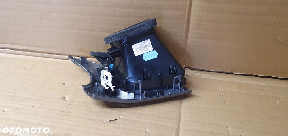 Kratka nawiewu powietrza lewy przód Citroen C3 II 96857498ZD - 5