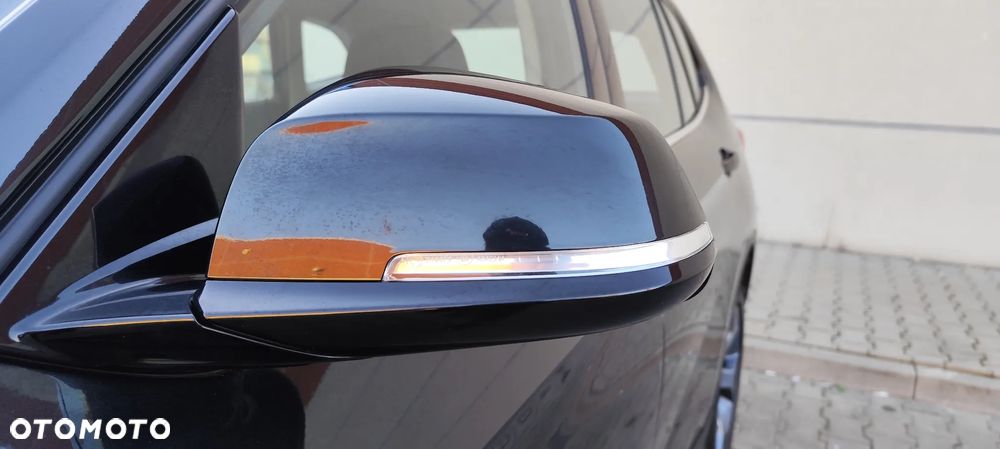 BMW X1 sDrive16d Sport Line - 10