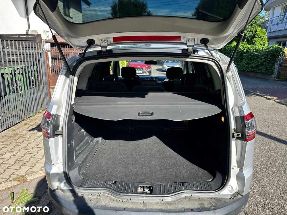 Ford S-Max 2.0 TDCi DPF Titanium - 8