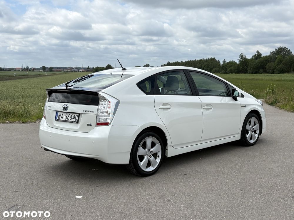 Toyota Prius - 2