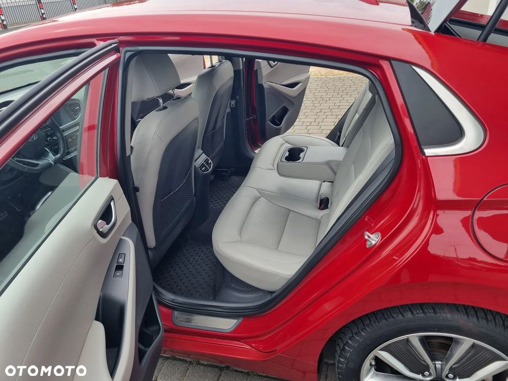 Hyundai IONIQ Hybrid Premium - 6