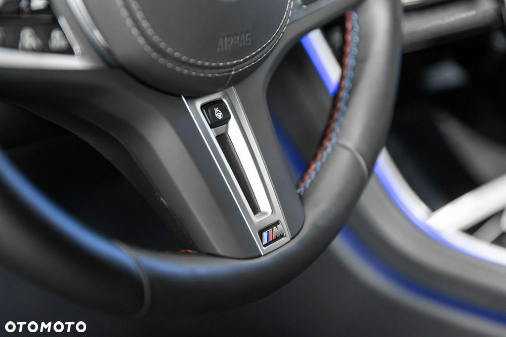 BMW Seria 8 M850i xDrive - 31
