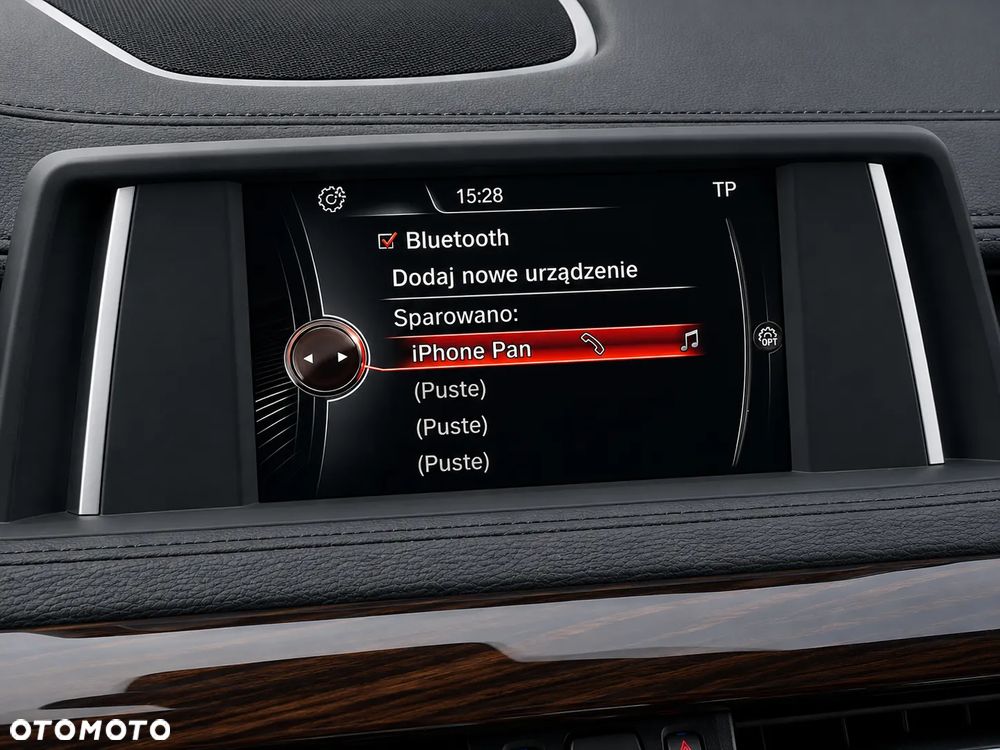 BMW X6 xDrive50i - 28