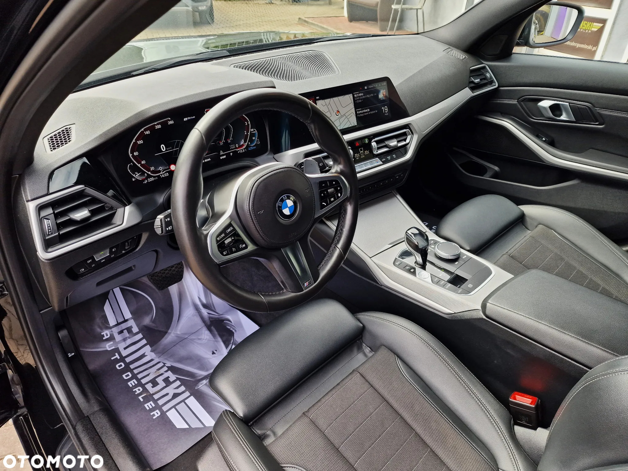 BMW Seria 3 330e PHEV - 19