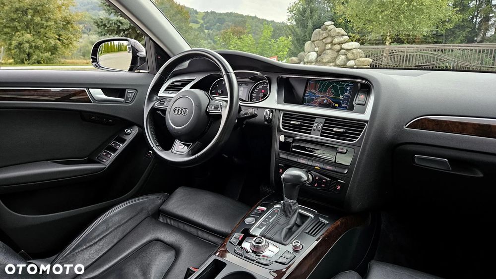 Audi A4 Avant 2.0 TDI DPF clean diesel quattro S tronic S line Sportpaket - 28