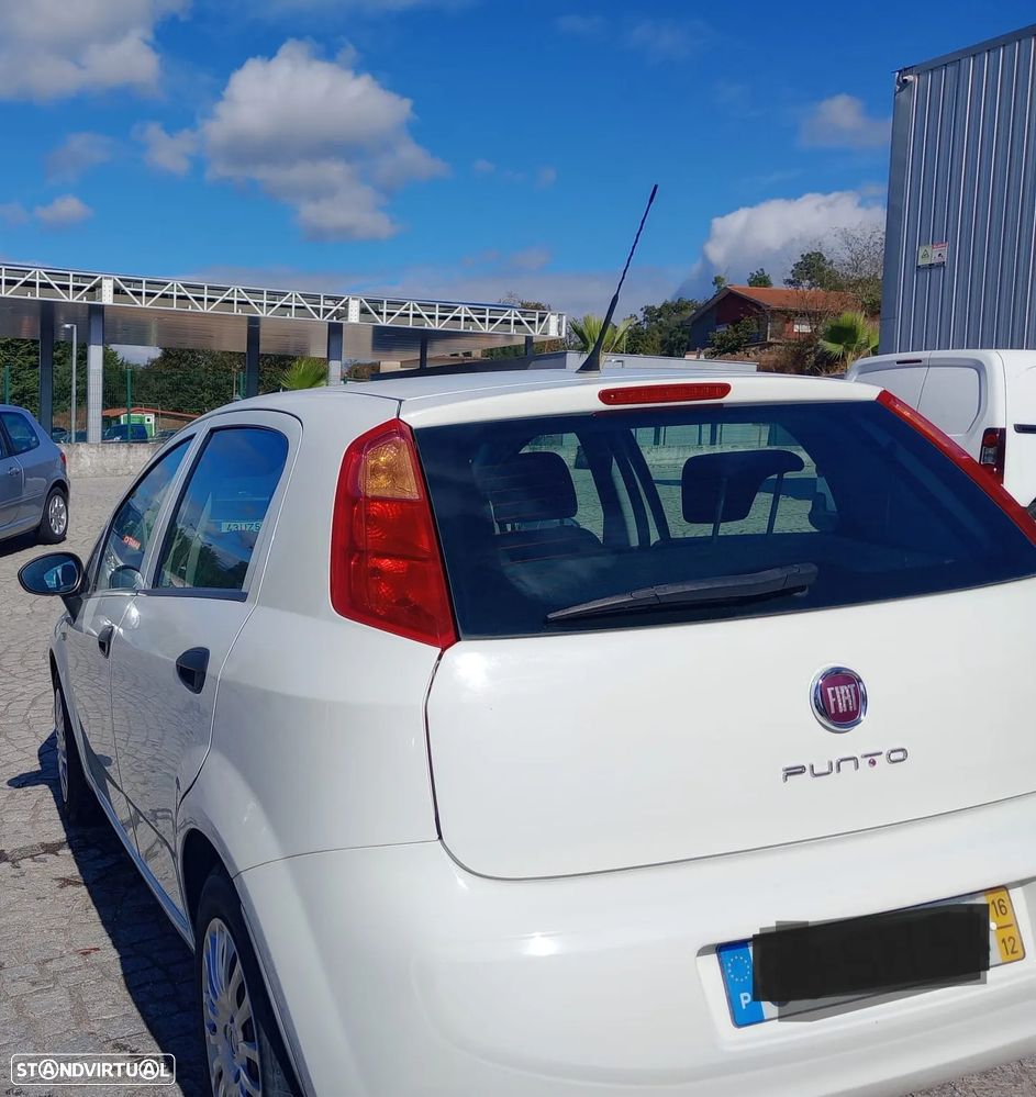 Fiat Punto 1.3 M-Jet Easy S&S - 10