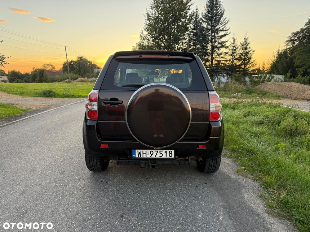 Suzuki Grand Vitara 1.6 - 5
