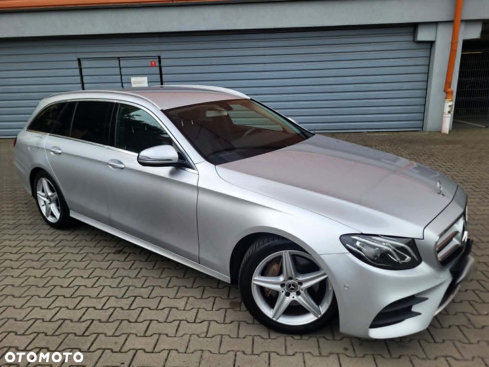 Mercedes-Benz Klasa E 220 d 9G-TRONIC AMG Line - 19