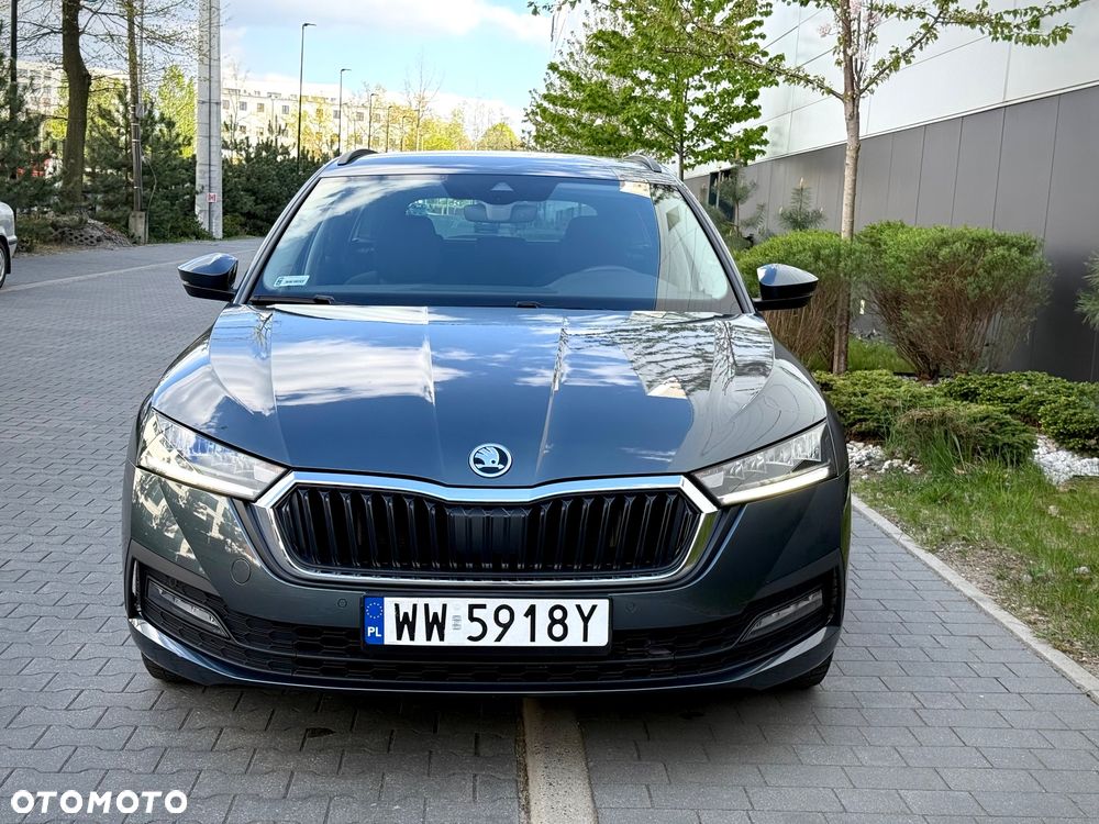 Skoda Octavia 2.0 TDI Ambition DSG - 10