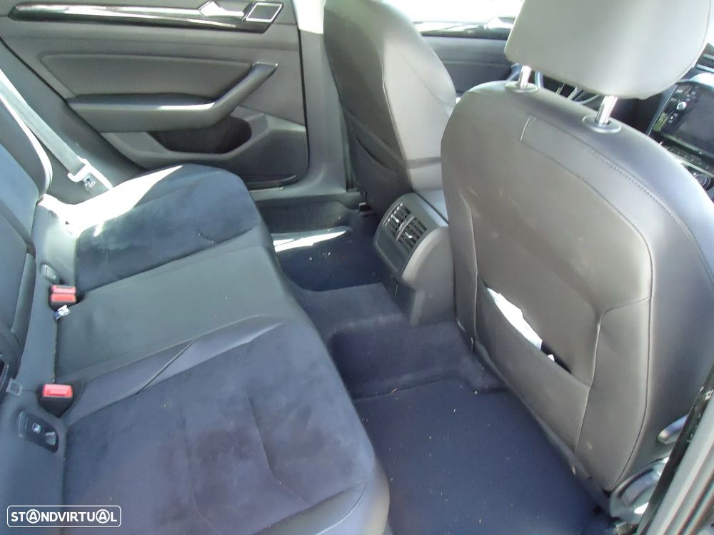 VW Arteon 2.0 TDI Elegance DSG - 8