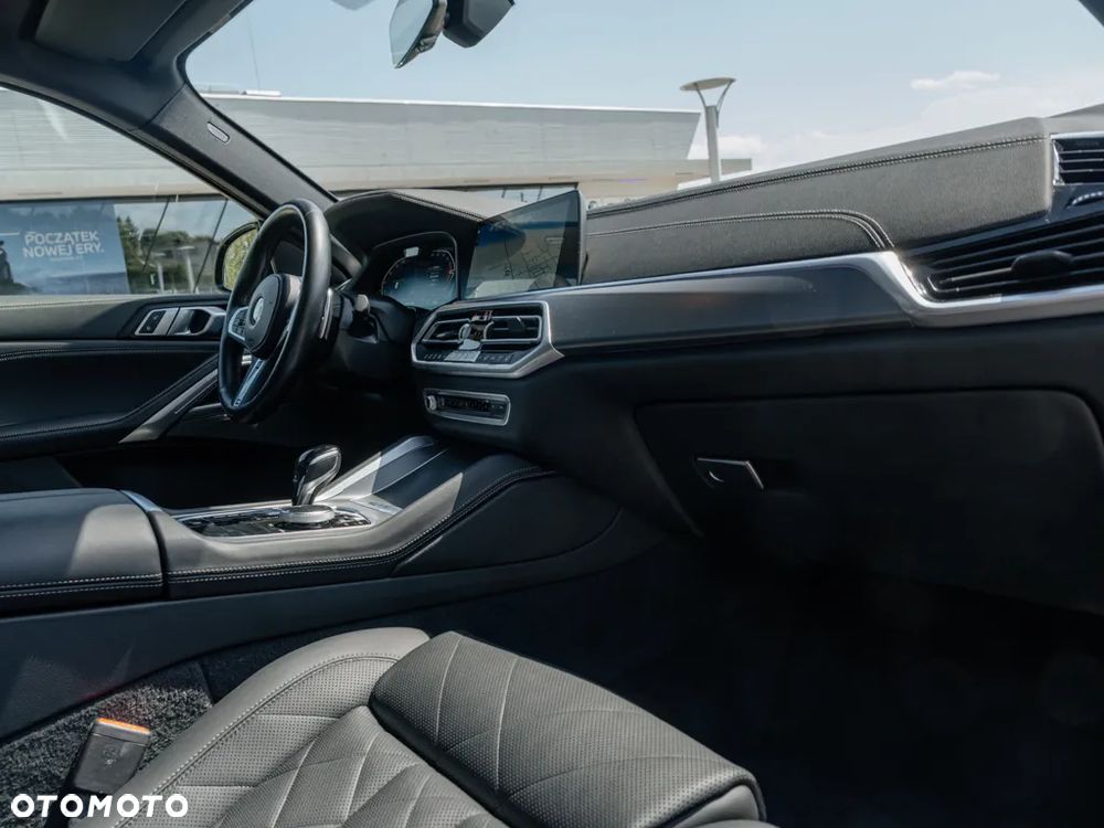 BMW X6 xDrive30d - 9