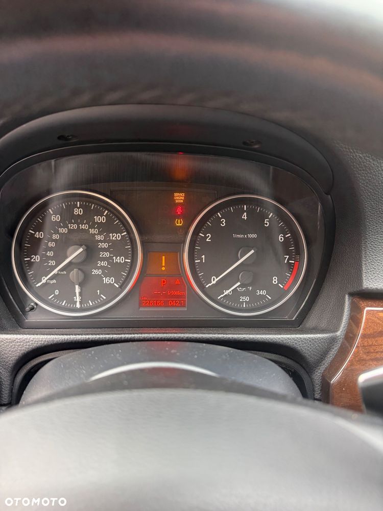 BMW Seria 3 335i Edition Exclusive - 20