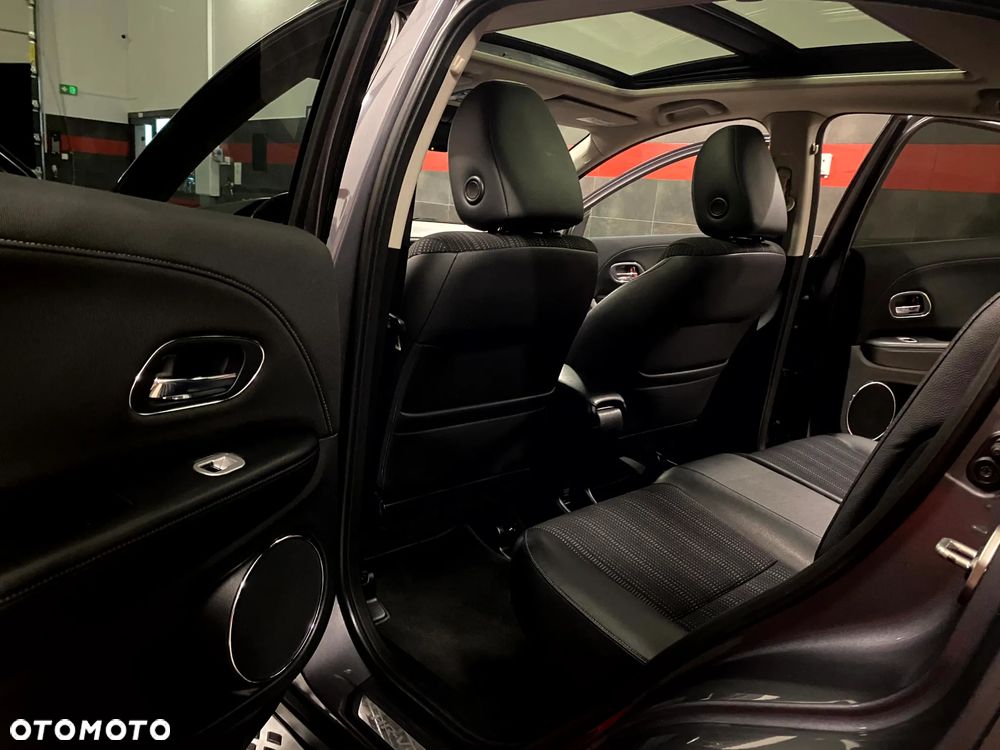 Honda HR-V 1.5 i-VTEC CVT Elegance - 18