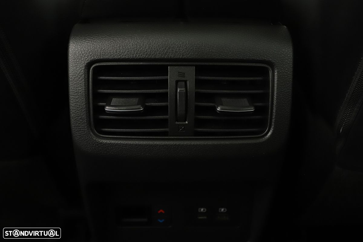 Nissan X-Trail 1.5 e-Power Tekna - 25