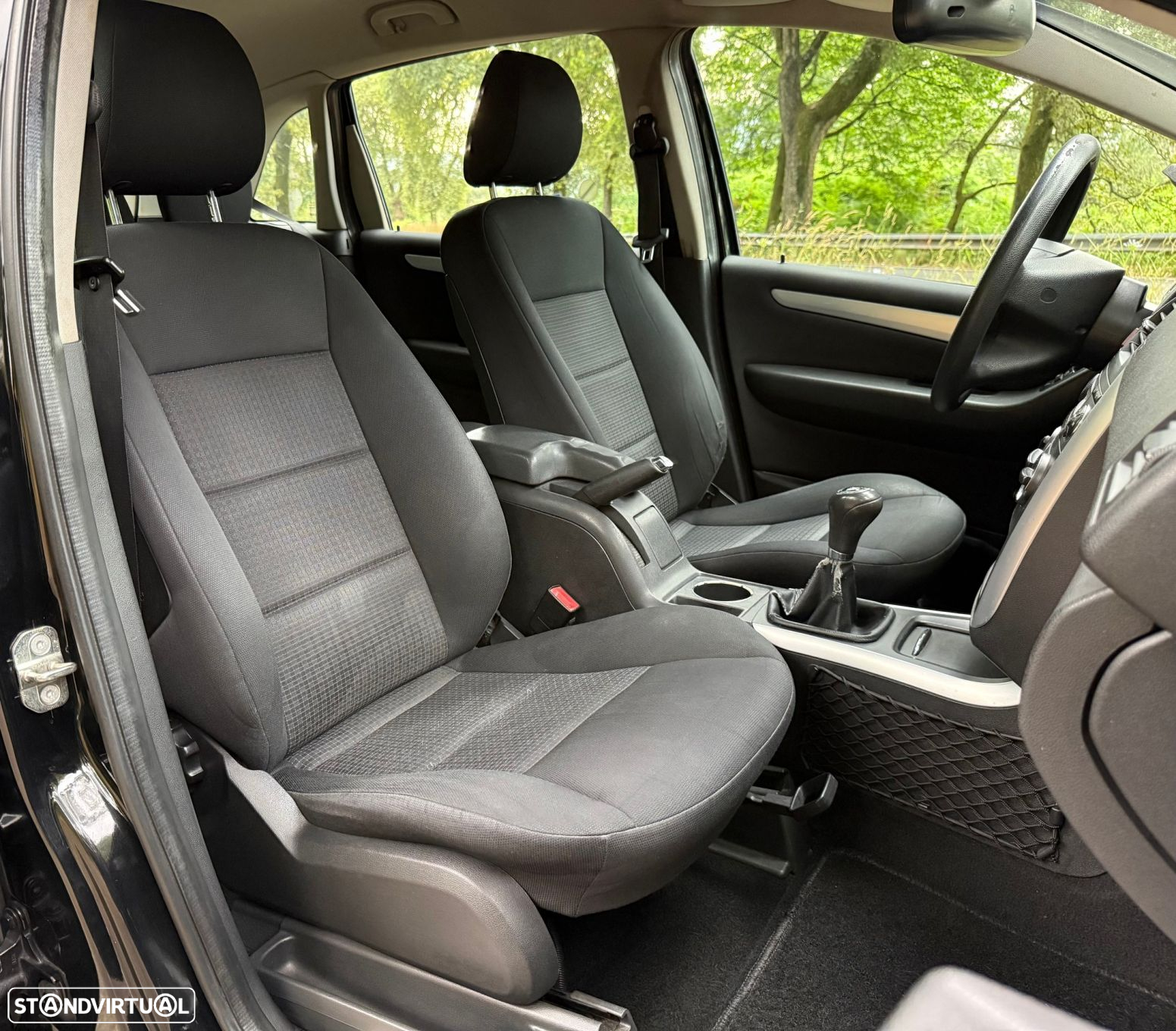 Mercedes-Benz B 180 CDi - 20