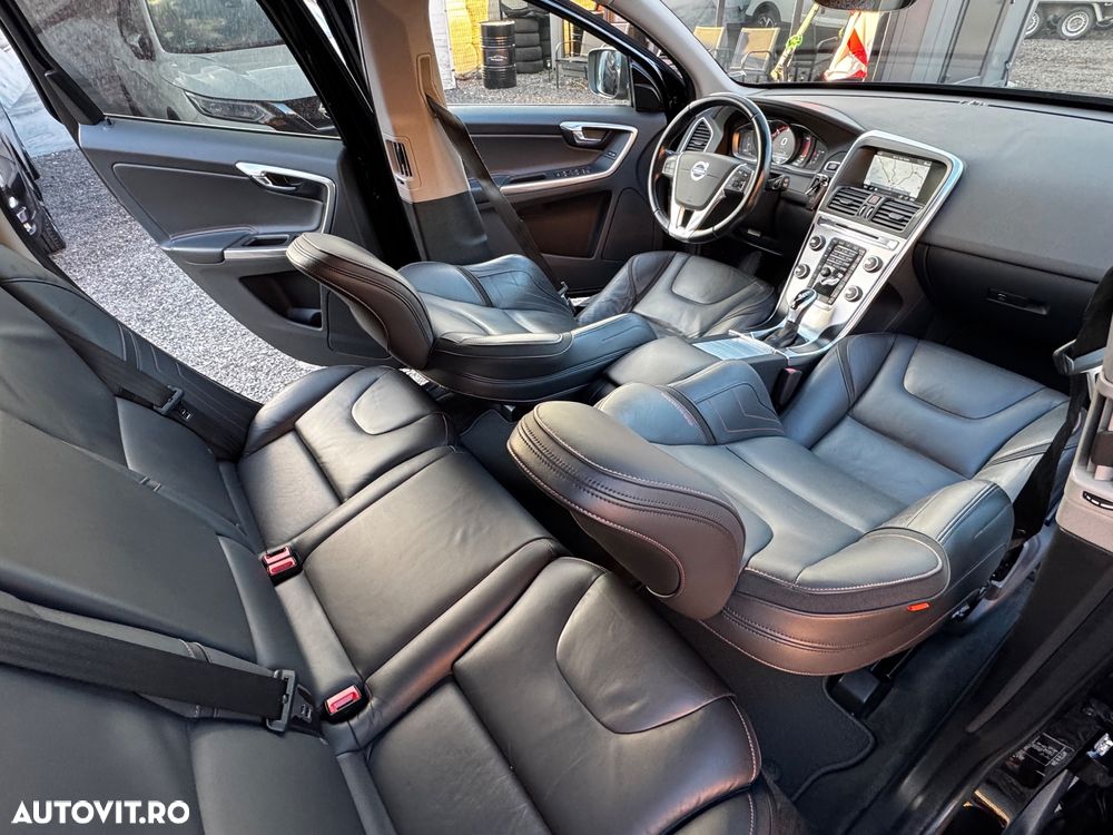 Volvo XC 60 D5 AWD Geartronic Linje Inscription - 17