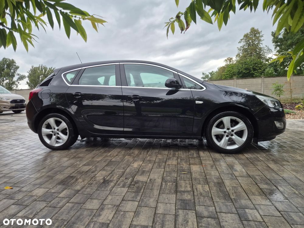 Opel Astra 1.4 T Cosmo - 8