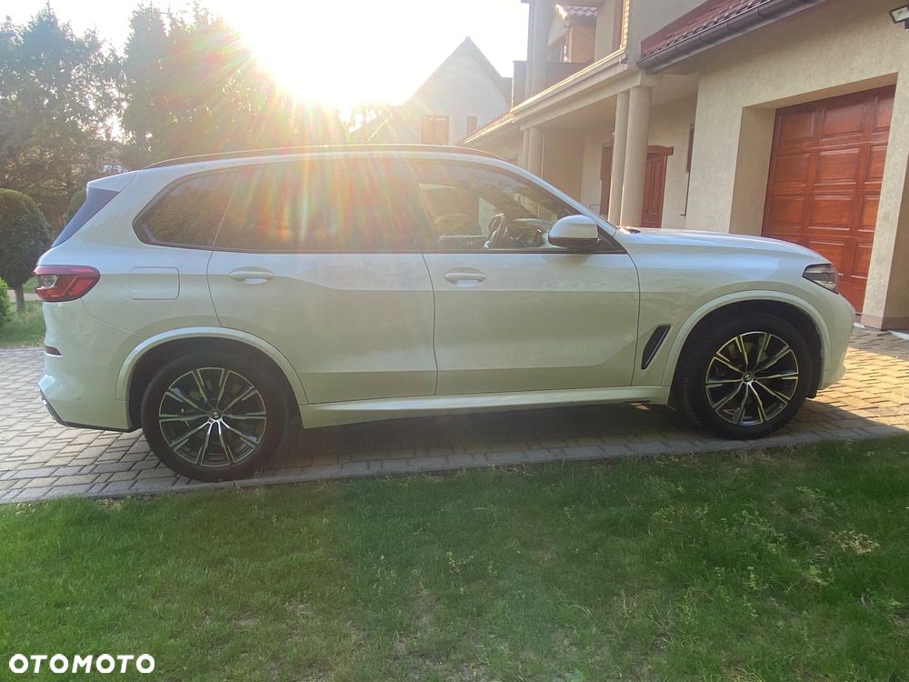BMW X5 xDrive40i - 24