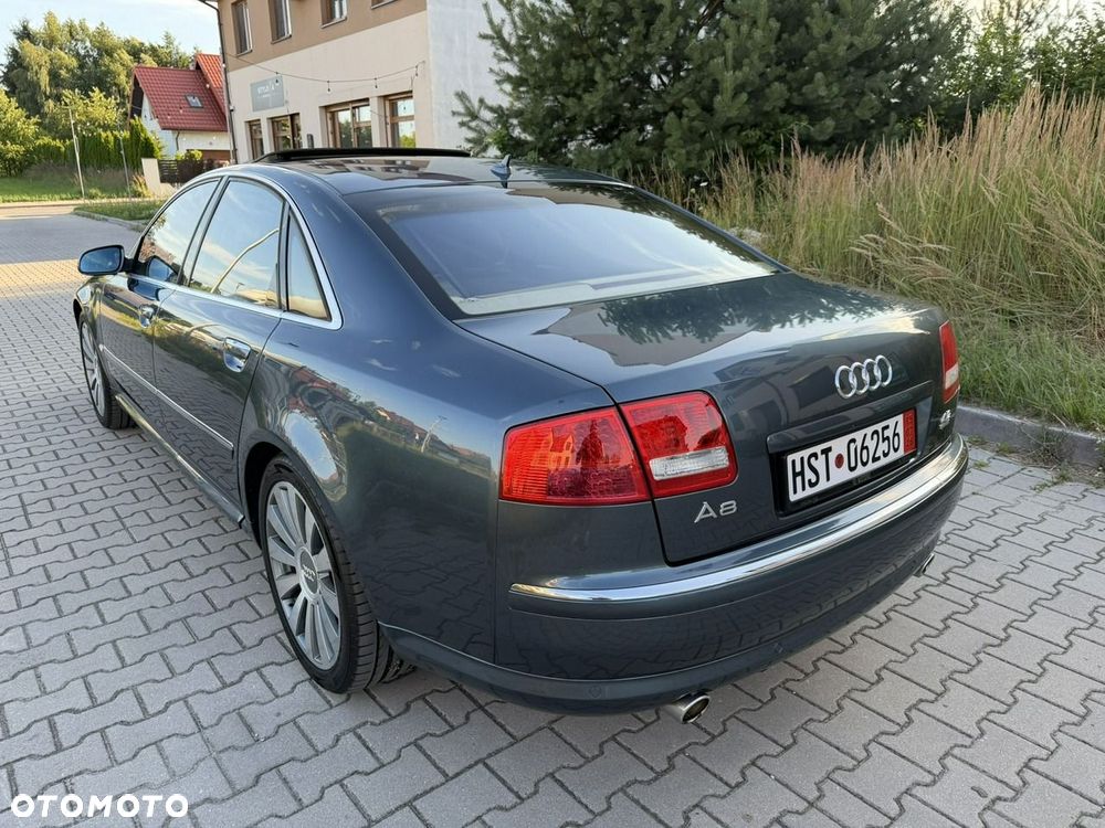 Audi A8 - 3