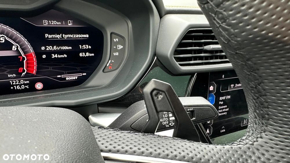 Lamborghini Urus - 16