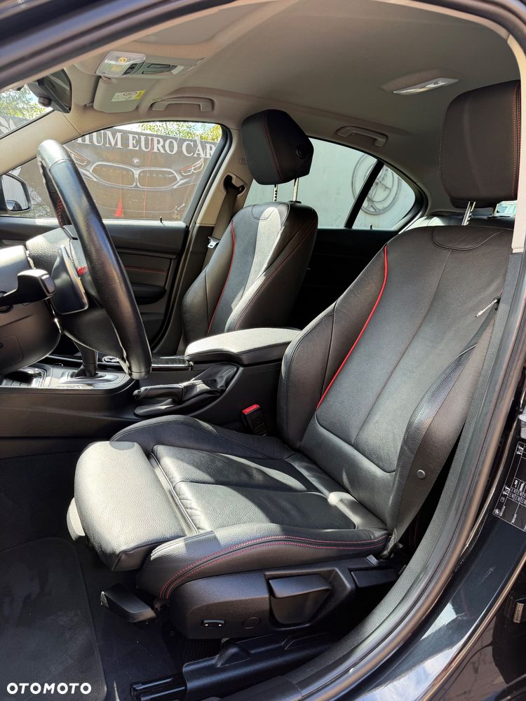 BMW Seria 3 320d Efficient Dynamic Edition Sport Line - 26