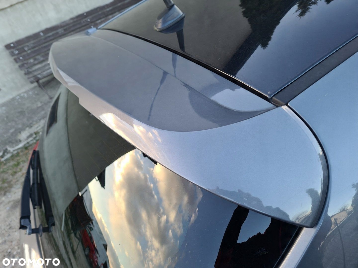 KLAPA BAGAŻNIKA LOTKA OPEL CORSA E OPC LINE Z195 - 2