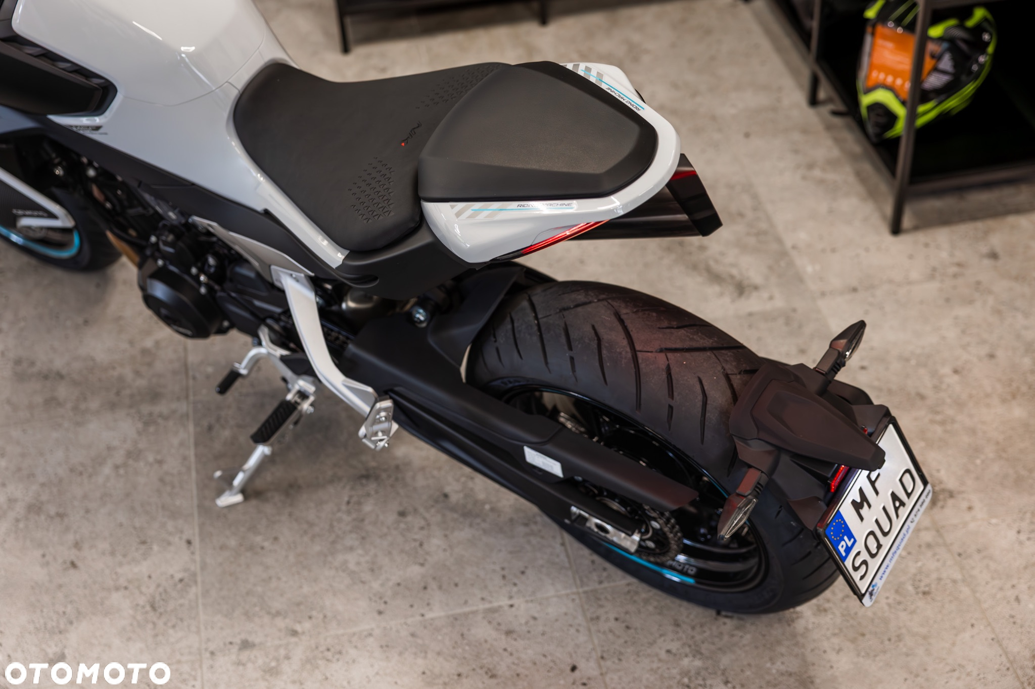 CFMoto NK - 21