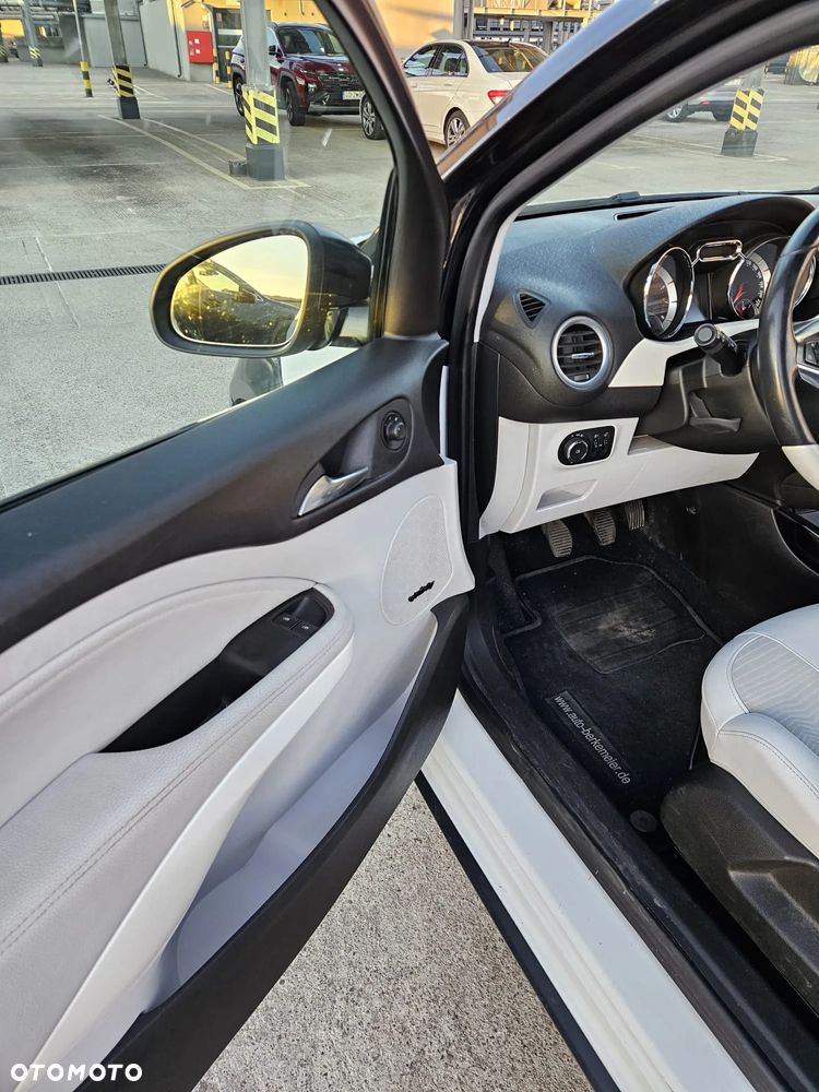 Opel Adam 1.2 Rocks - 8