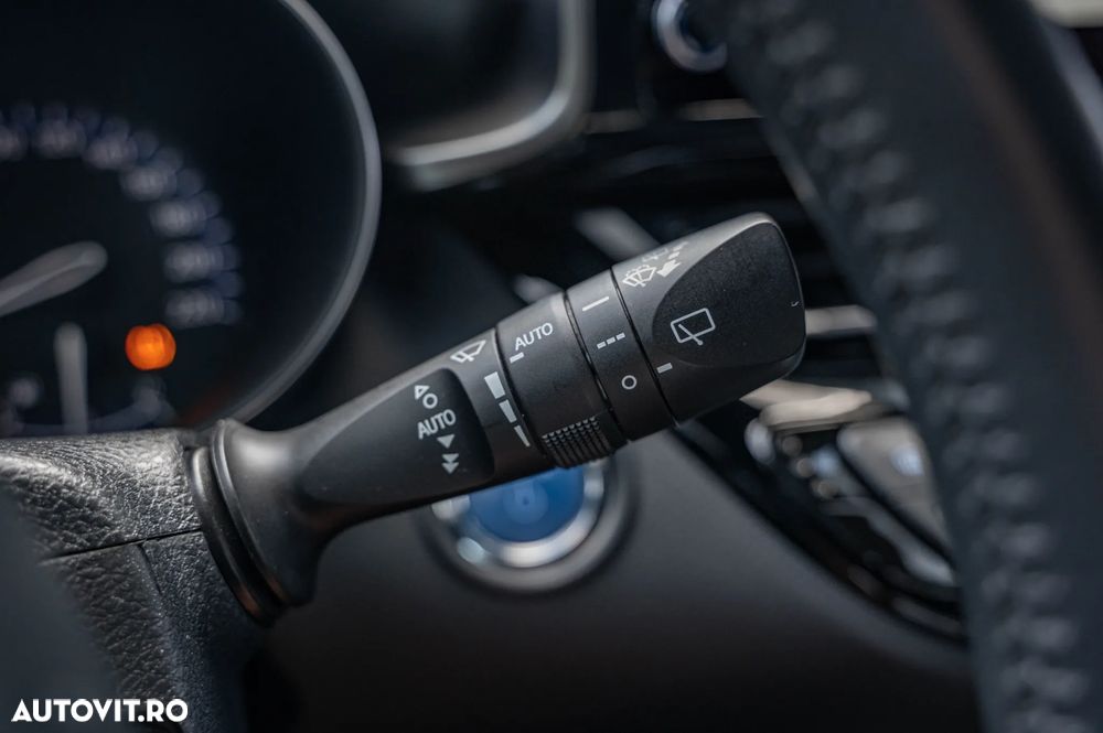 Toyota C-HR Business-Edition - 24