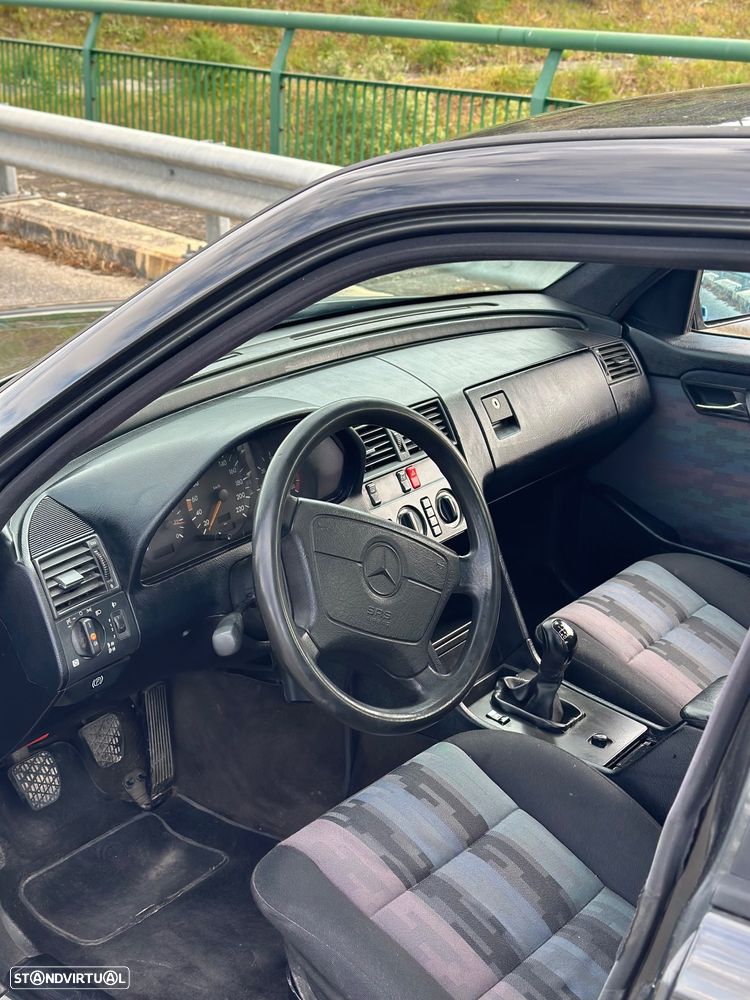 Mercedes-Benz C 220 D - 5