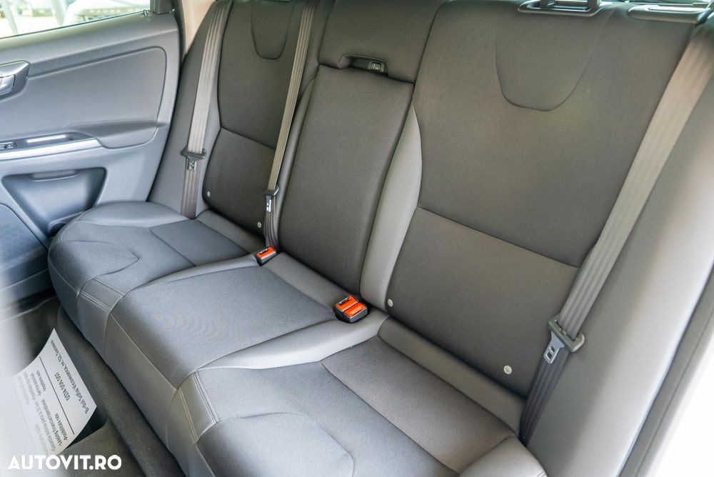 Volvo XC 60 - 22