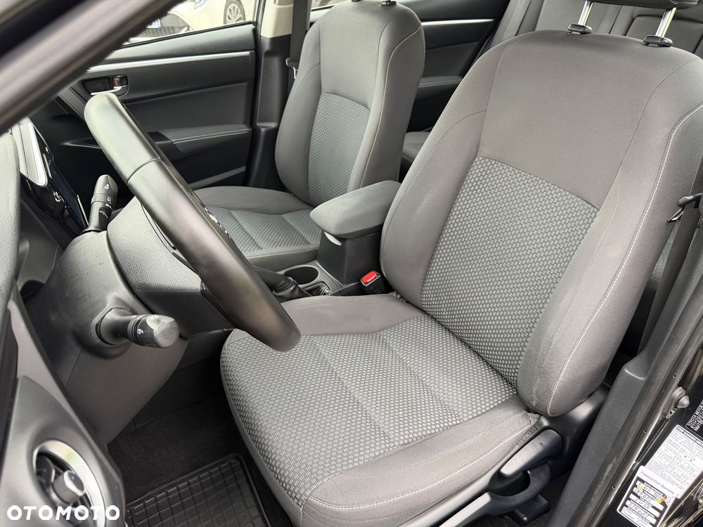 Toyota Corolla 1.6 Premium - 14