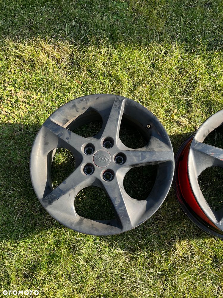 Kia Ceed 2.0 crdi Optimum + - 32