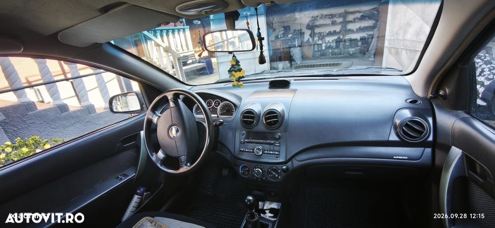 Chevrolet Aveo 1.4 16V LT - 11