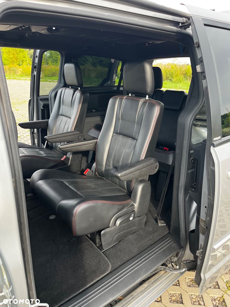 Dodge Grand Caravan 3.6 R/T - 20