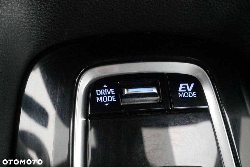 Toyota Corolla 1.8 Hybrid Comfort - 21