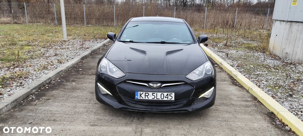 Hyundai Genesis