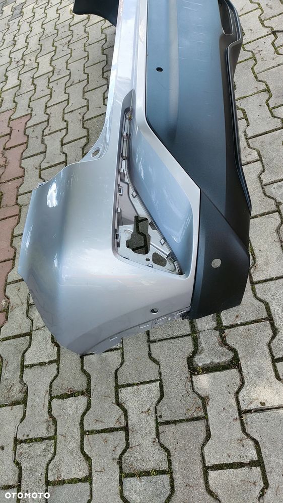 ZDERZAK TYŁ TOYOTA CHR - 2