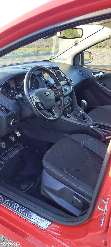 Ford Focus 1.5 EcoBoost ST-Line Red ASS - 13