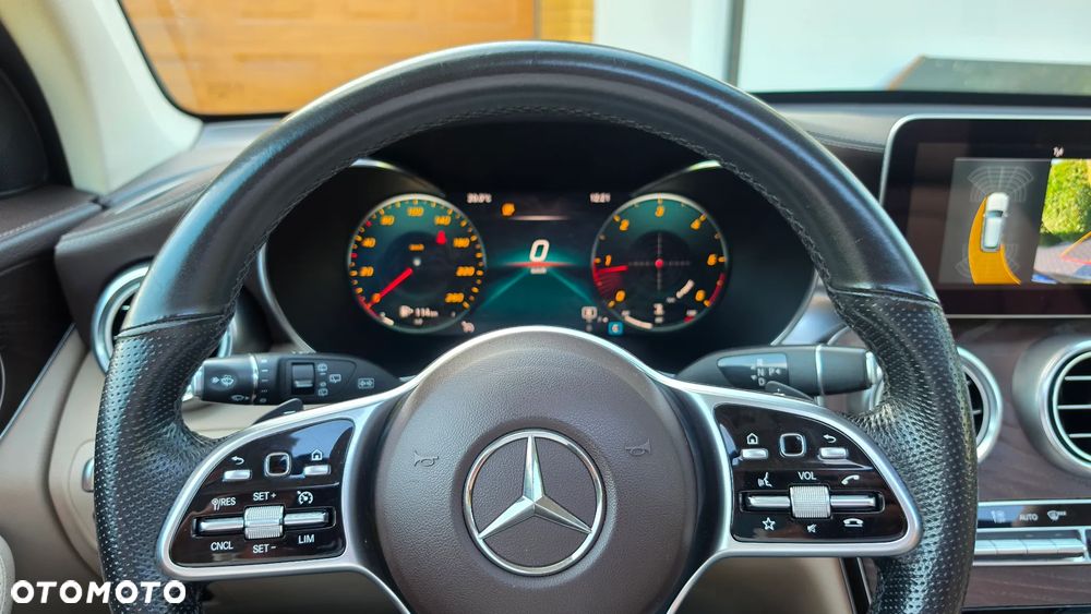 Mercedes-Benz GLC 220 d 4-Matic - 28