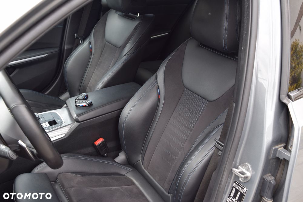 BMW Seria 3 320d xDrive mHEV M Sport sport - 12