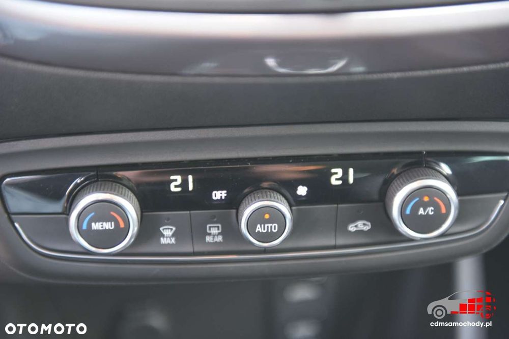 Opel Crossland X - 28