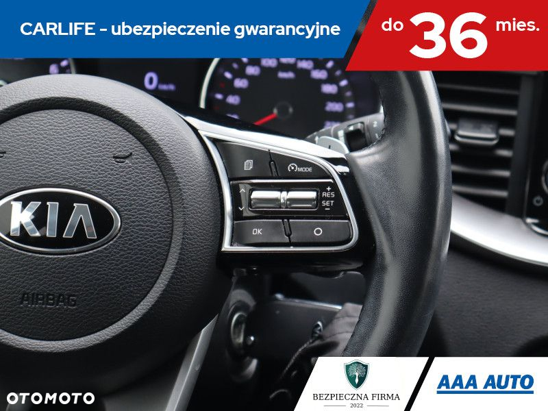 Kia XCeed - 18