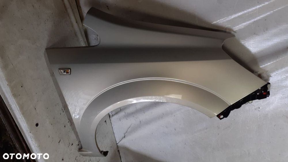 OPEL ZAFIRA B BŁOTNIK PRZEDNI PRZÓD PRAWY DO MALOWANIA - 2