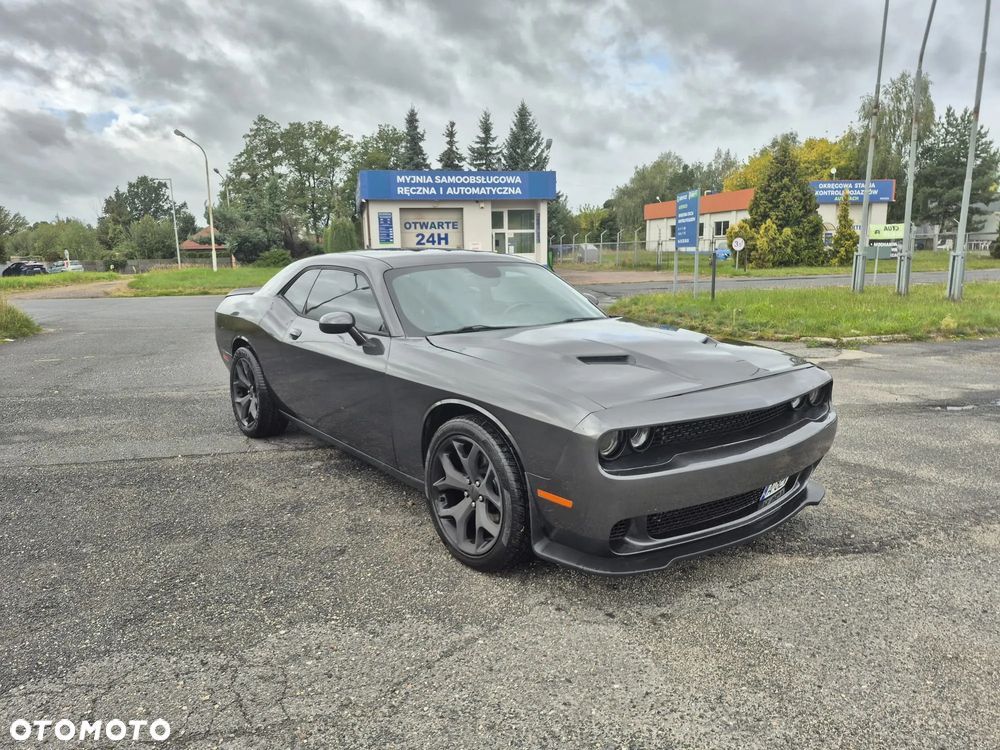 Dodge Challenger