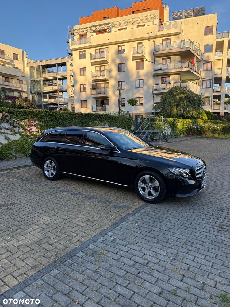 Mercedes-Benz Klasa E 200 9G-TRONIC Avantgarde - 17