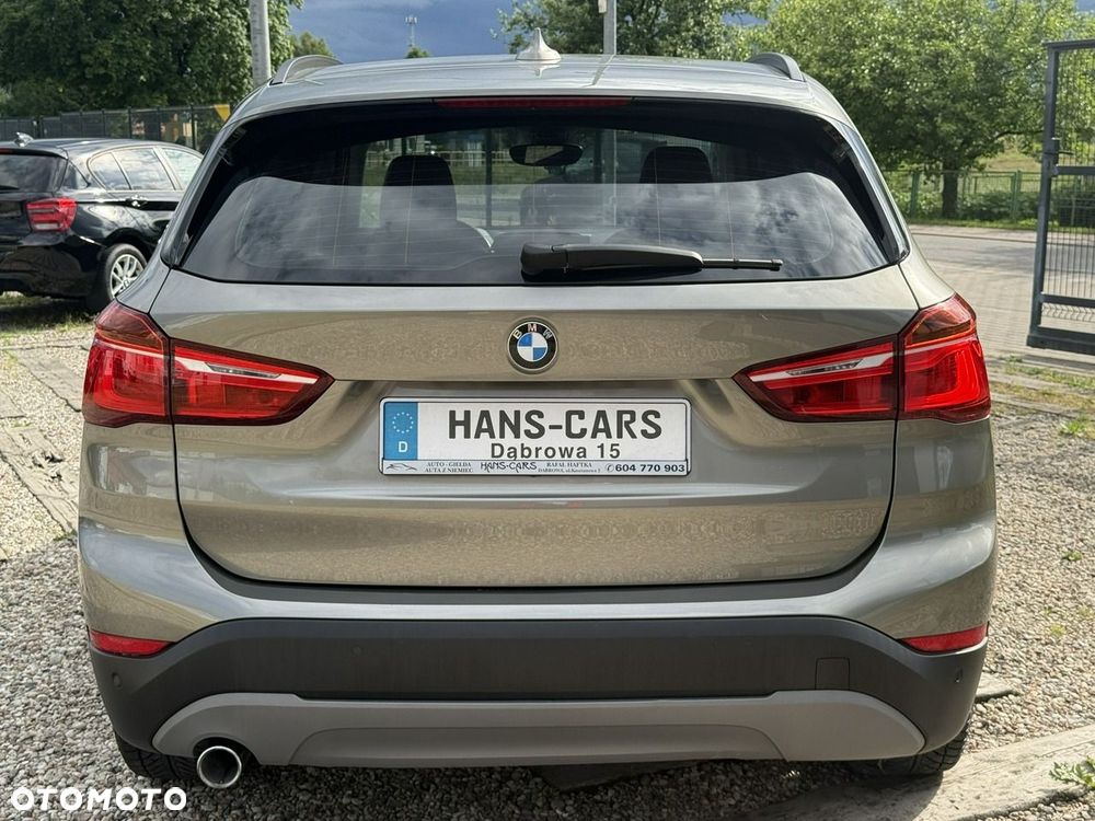 BMW X1 - 16