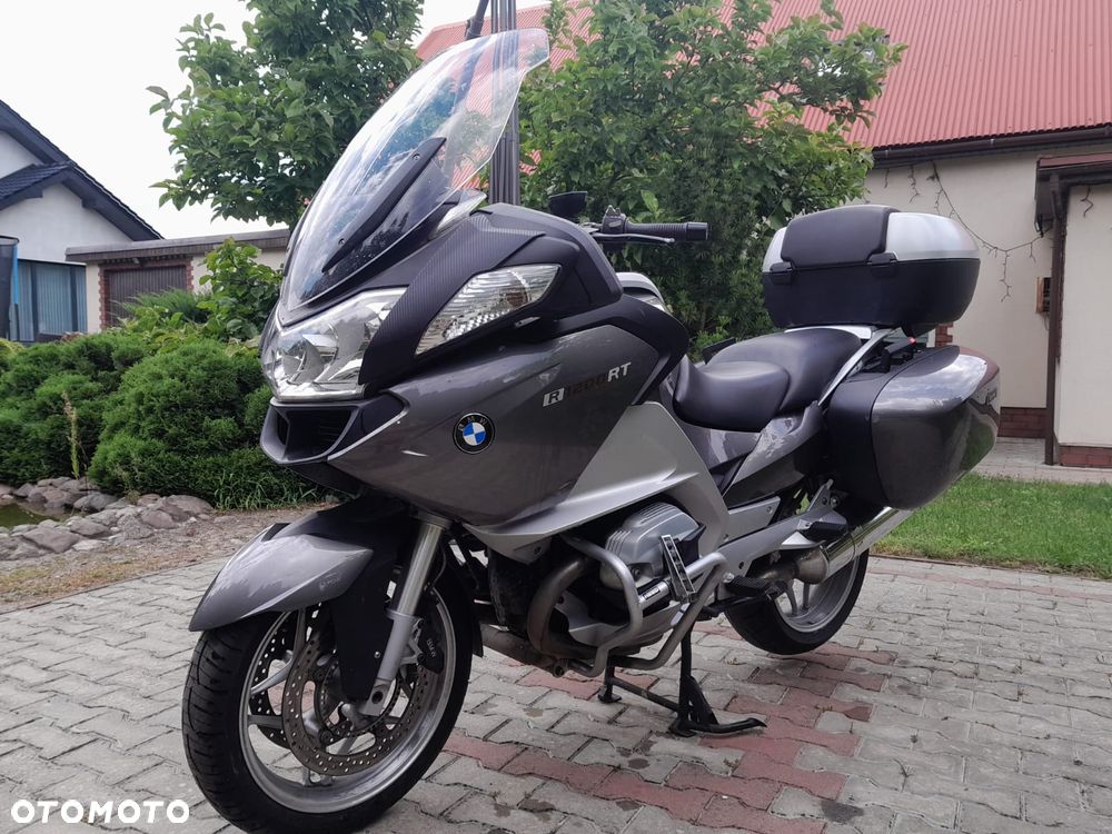 BMW R - 1
