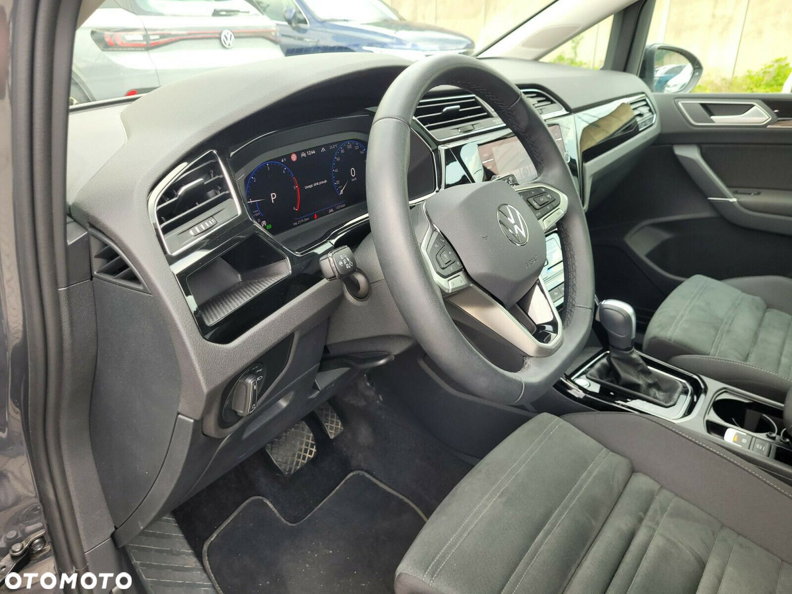 Volkswagen Touran 2.0 TDI BMT Highline DSG - 9