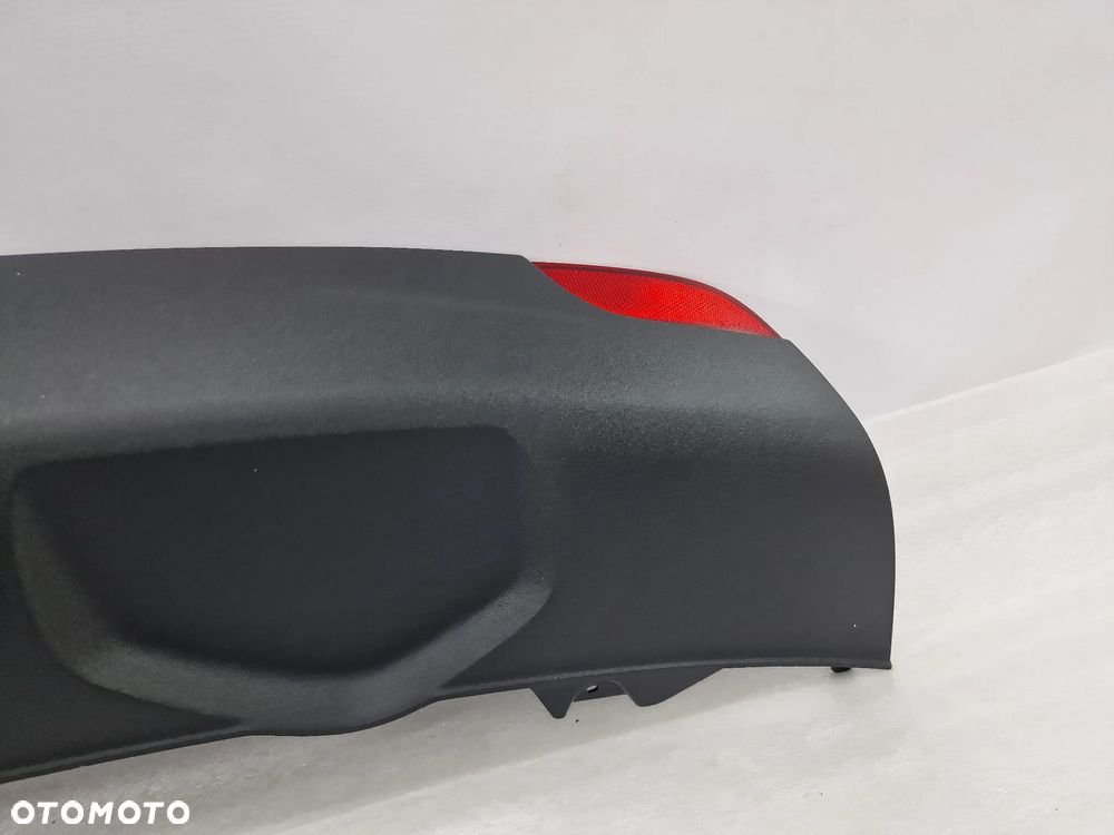 AUDI A1 8X0 10- DYFUZOR / SPOJLER ZDERZAKA TYLNEGO TYLNIEGO TYŁ + DWA ODBLASKI , NR 8X0807421 , NR AUKCJI DT113 - 6